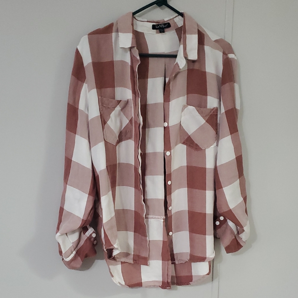 Levi's Checkered Shirt in Red and White